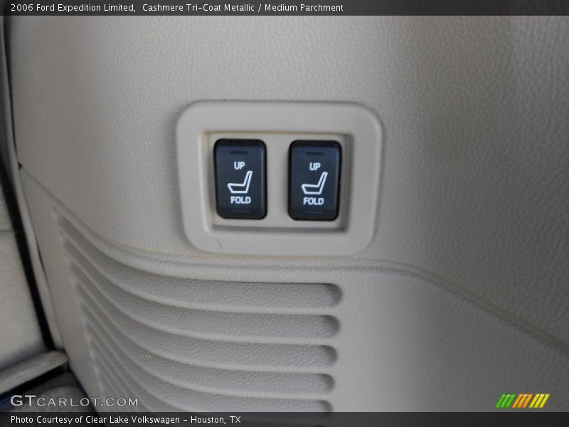Cashmere Tri-Coat Metallic / Medium Parchment 2006 Ford Expedition Limited