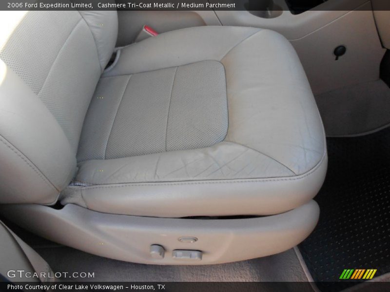 Cashmere Tri-Coat Metallic / Medium Parchment 2006 Ford Expedition Limited