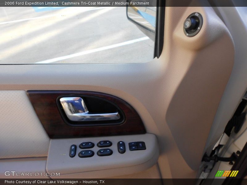 Cashmere Tri-Coat Metallic / Medium Parchment 2006 Ford Expedition Limited