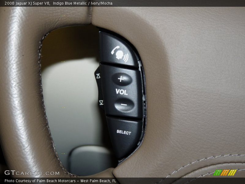 Controls of 2008 XJ Super V8