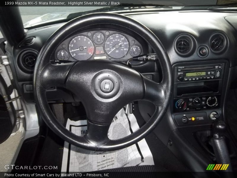 Highlight Silver Metallic / Black 1999 Mazda MX-5 Miata Roadster