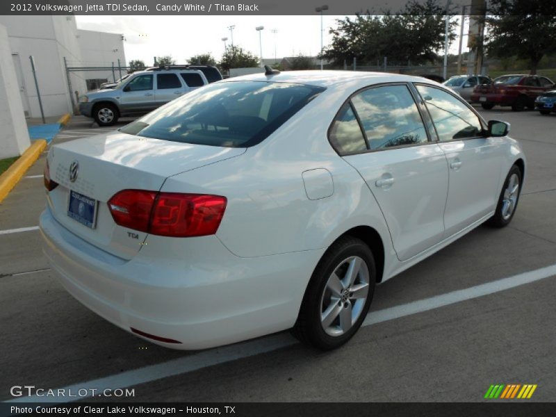 Candy White / Titan Black 2012 Volkswagen Jetta TDI Sedan