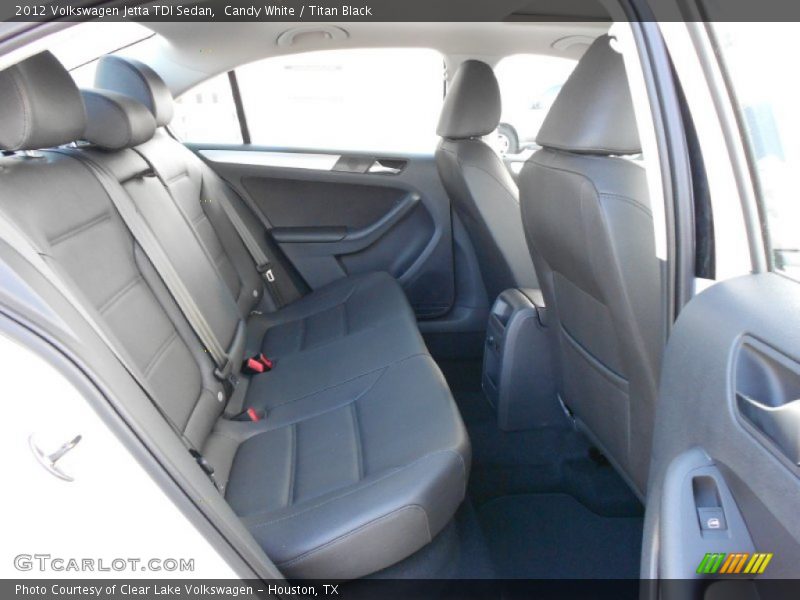 Candy White / Titan Black 2012 Volkswagen Jetta TDI Sedan