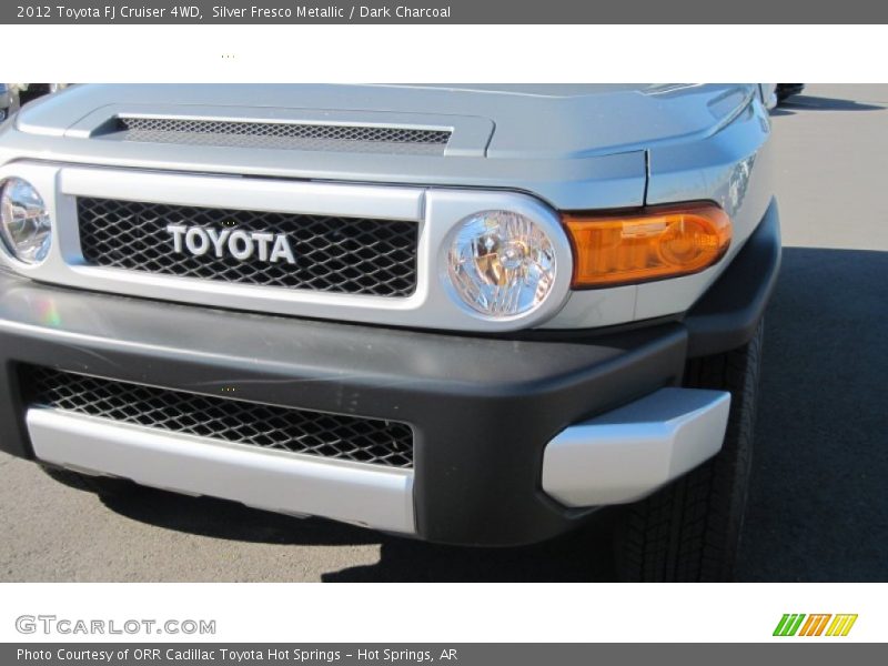 Silver Fresco Metallic / Dark Charcoal 2012 Toyota FJ Cruiser 4WD