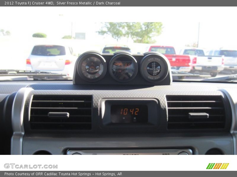 Silver Fresco Metallic / Dark Charcoal 2012 Toyota FJ Cruiser 4WD