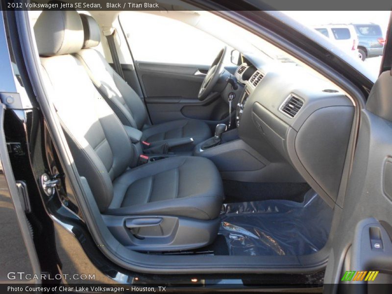 Black / Titan Black 2012 Volkswagen Jetta SE Sedan