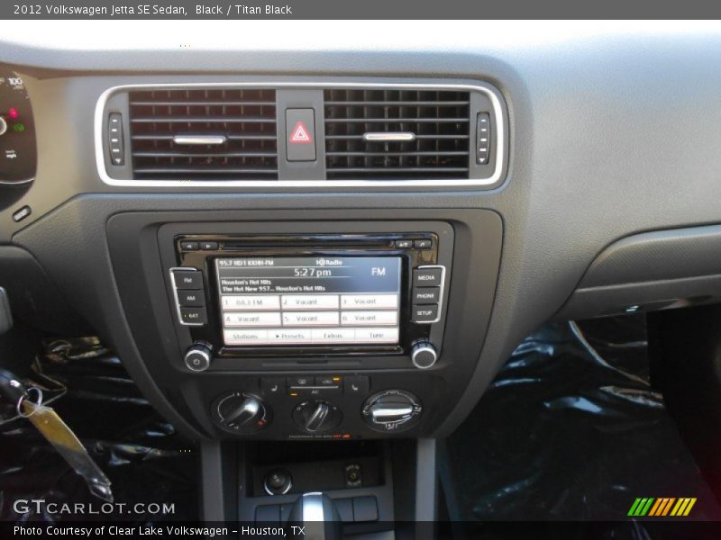 Black / Titan Black 2012 Volkswagen Jetta SE Sedan