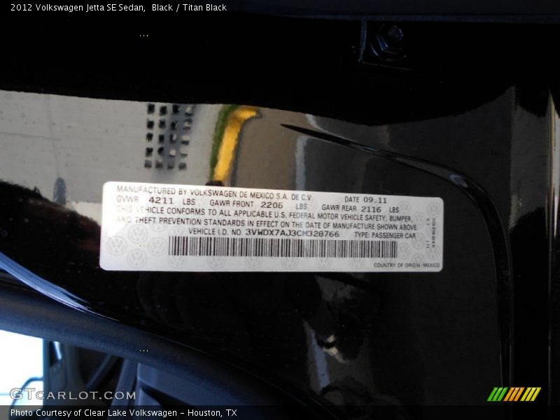 Black / Titan Black 2012 Volkswagen Jetta SE Sedan