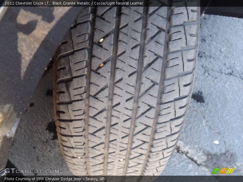 Black Granite Metallic / Cocoa/Light Neutral Leather 2011 Chevrolet Cruze LT