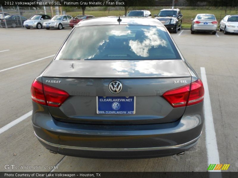 Platinum Gray Metallic / Titan Black 2012 Volkswagen Passat V6 SEL