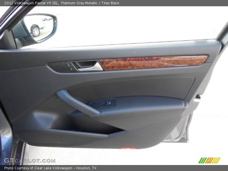 Door Panel of 2012 Passat V6 SEL
