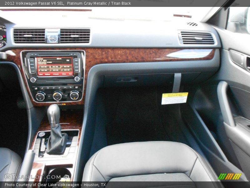 Platinum Gray Metallic / Titan Black 2012 Volkswagen Passat V6 SEL