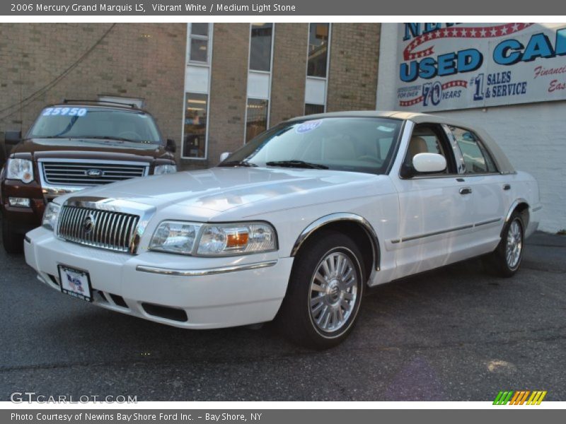 Vibrant White / Medium Light Stone 2006 Mercury Grand Marquis LS