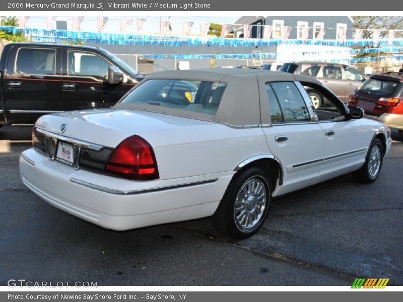 Vibrant White / Medium Light Stone 2006 Mercury Grand Marquis LS