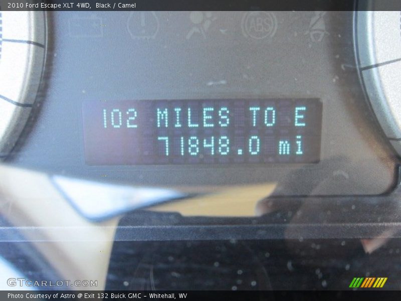 Black / Camel 2010 Ford Escape XLT 4WD