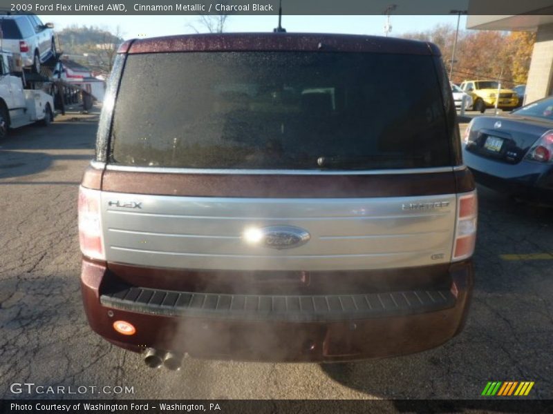 Cinnamon Metallic / Charcoal Black 2009 Ford Flex Limited AWD