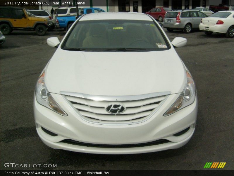 Pearl White / Camel 2011 Hyundai Sonata GLS