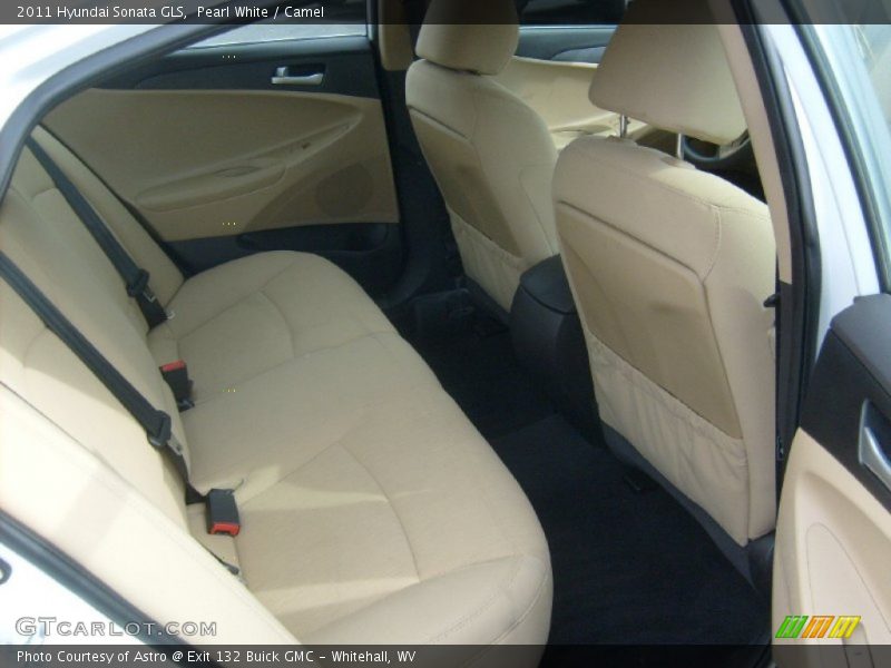 Pearl White / Camel 2011 Hyundai Sonata GLS