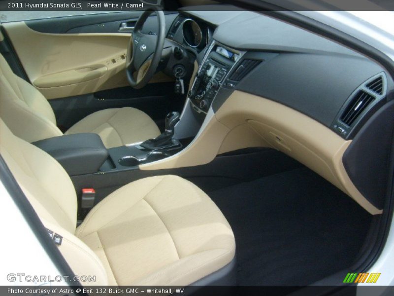 Pearl White / Camel 2011 Hyundai Sonata GLS