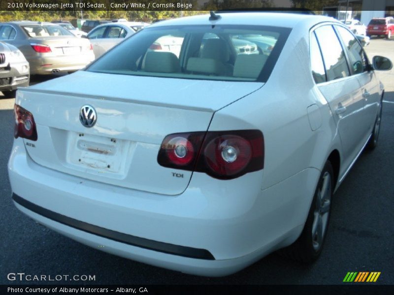 Candy White / Cornsilk Beige 2010 Volkswagen Jetta TDI Sedan