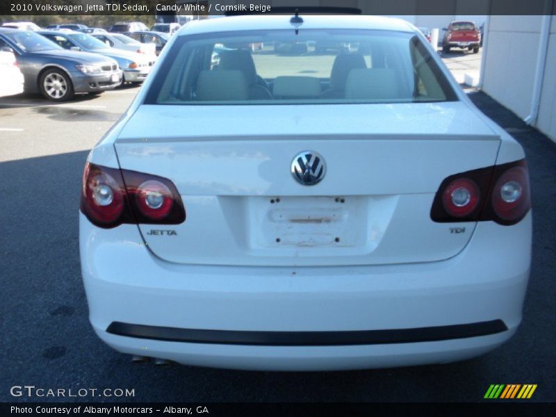 Candy White / Cornsilk Beige 2010 Volkswagen Jetta TDI Sedan