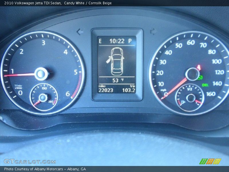 Candy White / Cornsilk Beige 2010 Volkswagen Jetta TDI Sedan