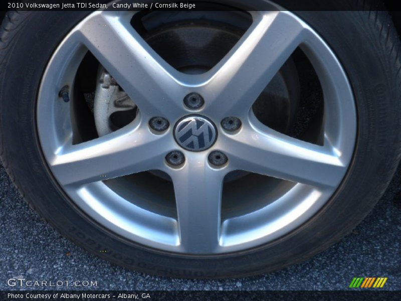 Candy White / Cornsilk Beige 2010 Volkswagen Jetta TDI Sedan
