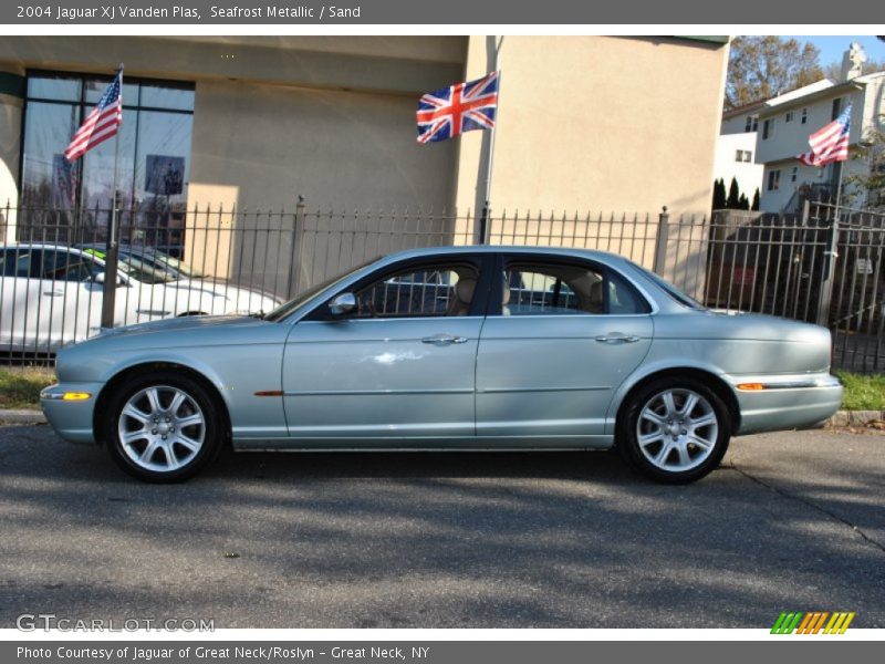 Seafrost Metallic / Sand 2004 Jaguar XJ Vanden Plas