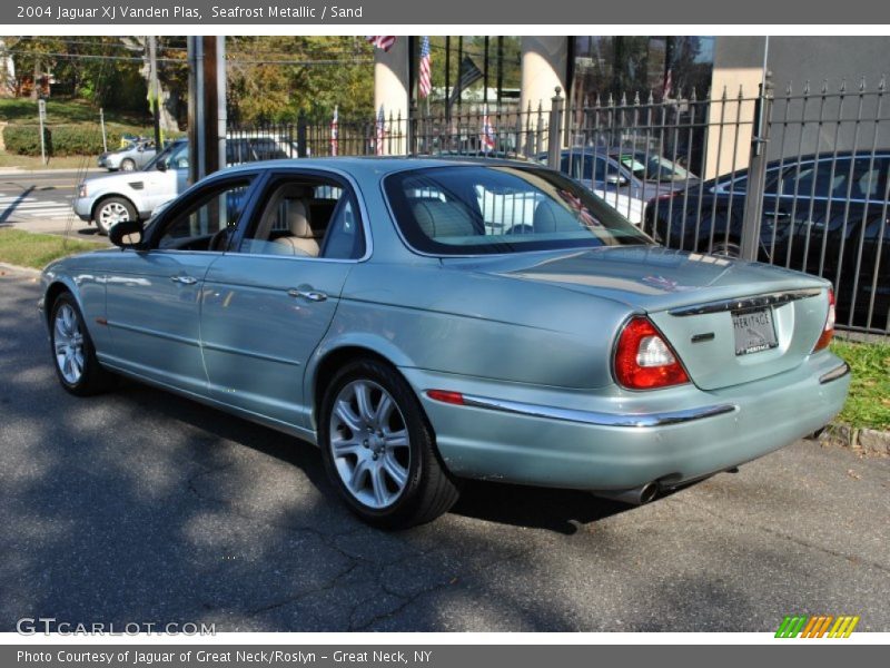 Seafrost Metallic / Sand 2004 Jaguar XJ Vanden Plas