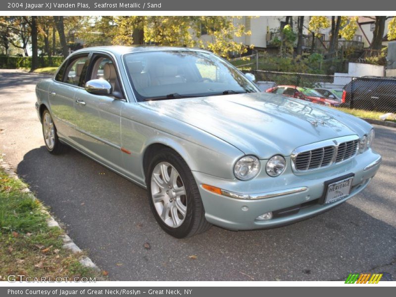 Seafrost Metallic / Sand 2004 Jaguar XJ Vanden Plas