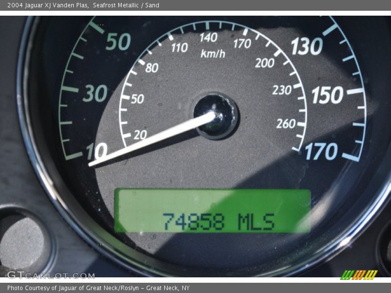 Seafrost Metallic / Sand 2004 Jaguar XJ Vanden Plas