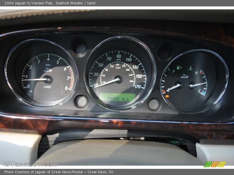  2004 XJ Vanden Plas Vanden Plas Gauges