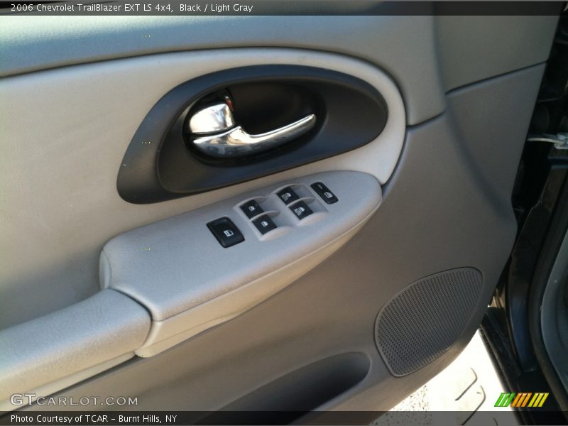 Black / Light Gray 2006 Chevrolet TrailBlazer EXT LS 4x4