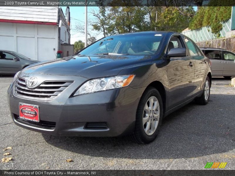 Magnetic Gray Metallic / Ash 2009 Toyota Camry LE