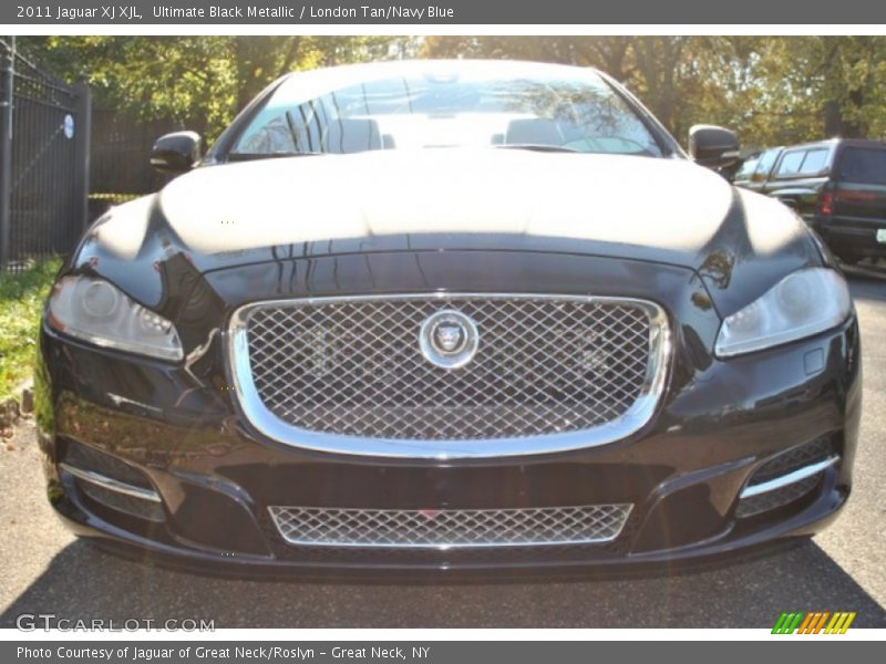 Ultimate Black Metallic / London Tan/Navy Blue 2011 Jaguar XJ XJL