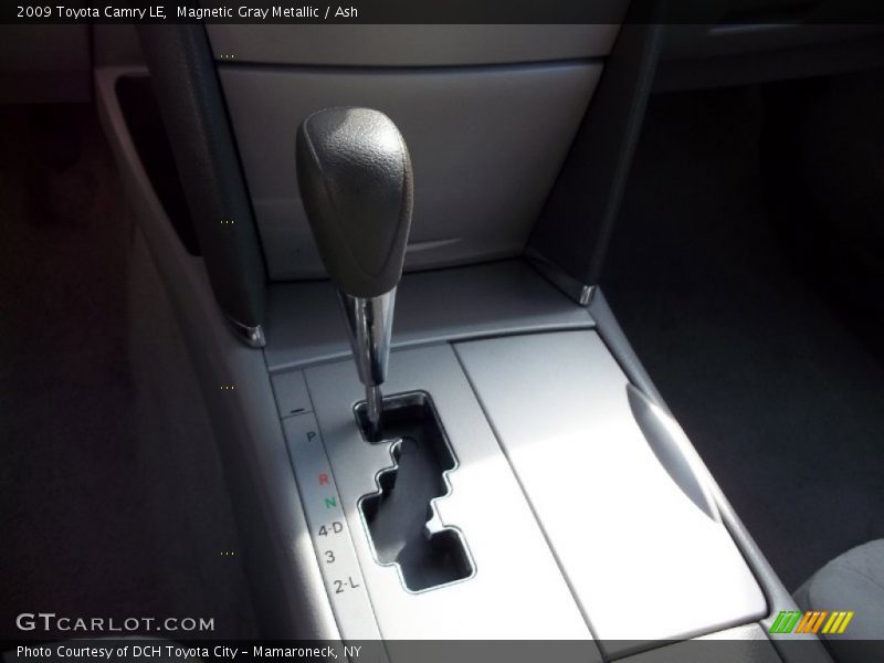 Magnetic Gray Metallic / Ash 2009 Toyota Camry LE