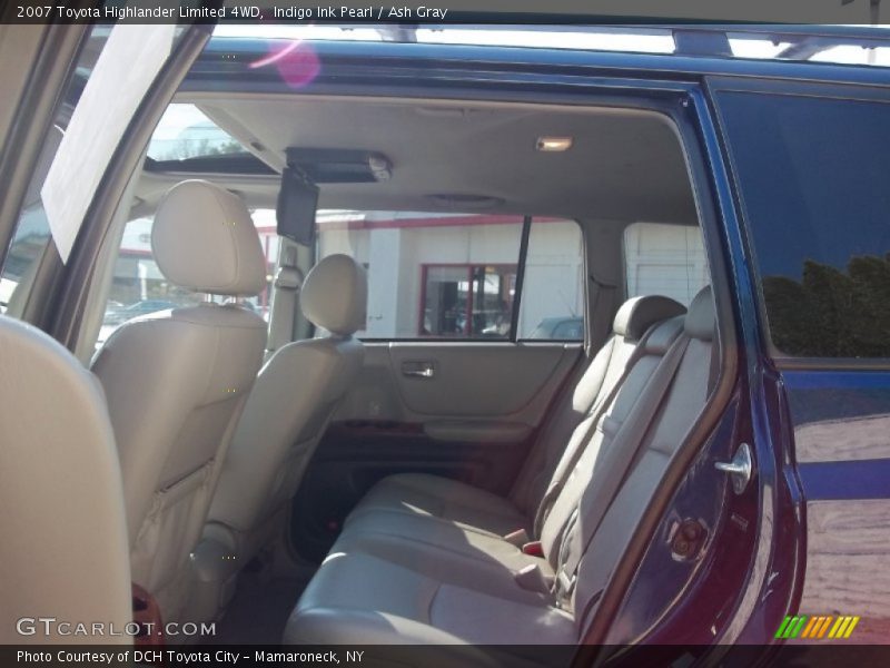 Indigo Ink Pearl / Ash Gray 2007 Toyota Highlander Limited 4WD