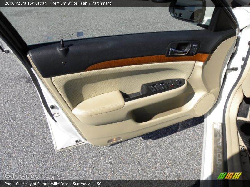 Premium White Pearl / Parchment 2006 Acura TSX Sedan