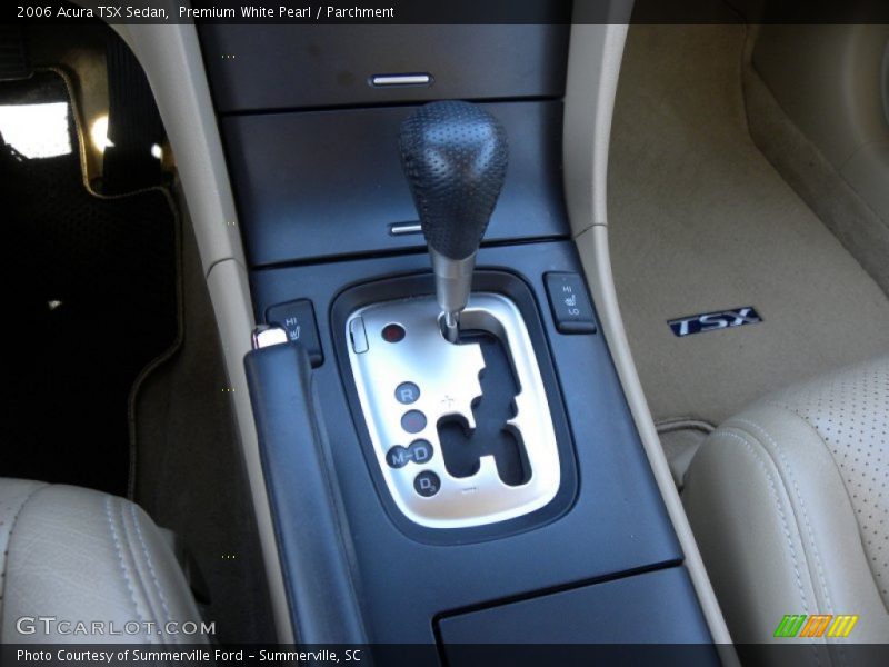 Premium White Pearl / Parchment 2006 Acura TSX Sedan