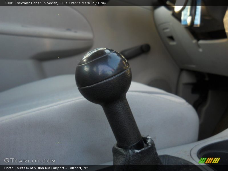  2006 Cobalt LS Sedan 5 Speed Manual Shifter
