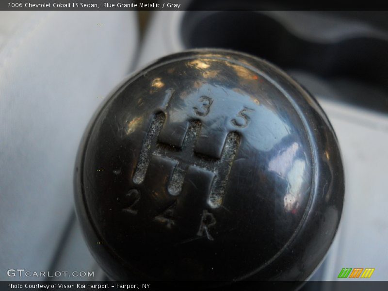  2006 Cobalt LS Sedan 5 Speed Manual Shifter