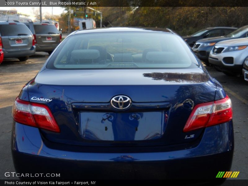 Blue Ribbon Metallic / Ash 2009 Toyota Camry LE