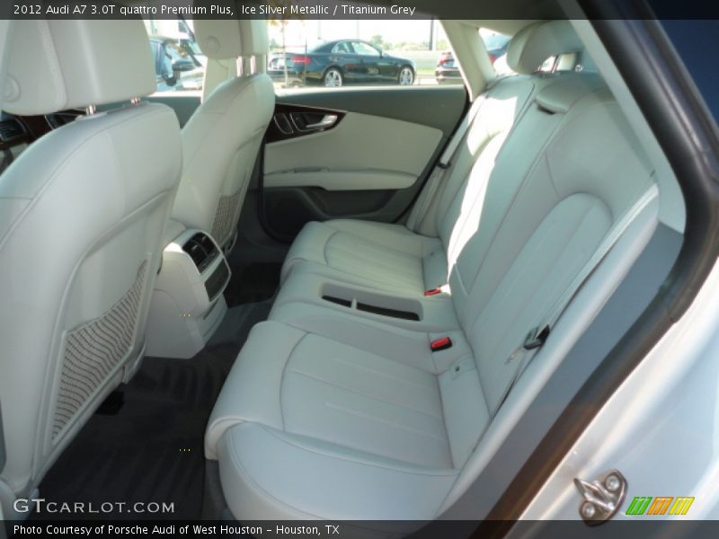  2012 A7 3.0T quattro Premium Plus Titanium Grey Interior