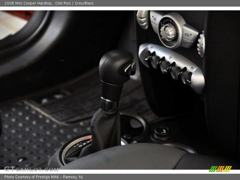Chili Red / Grey/Black 2008 Mini Cooper Hardtop