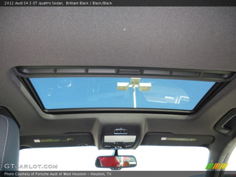 Sunroof of 2012 S4 3.0T quattro Sedan
