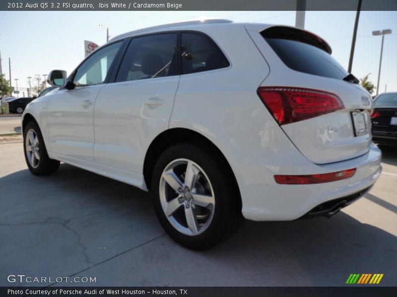 Ibis White / Cardamom Beige 2012 Audi Q5 3.2 FSI quattro