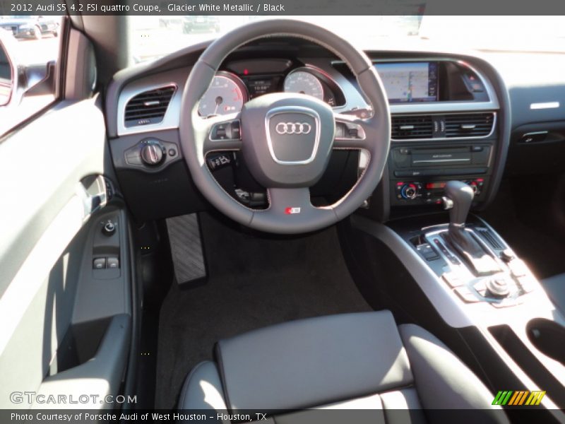 Dashboard of 2012 S5 4.2 FSI quattro Coupe