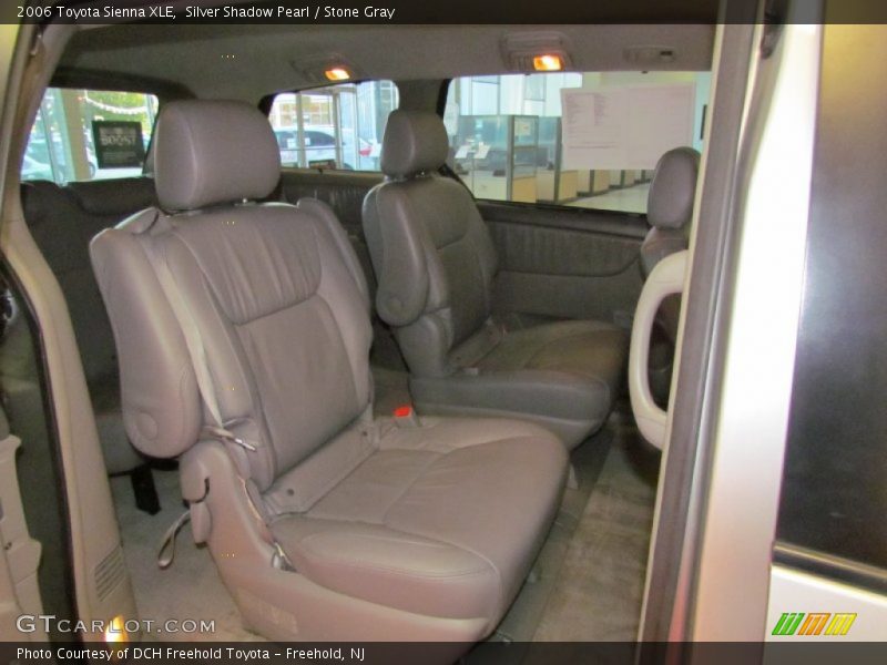 Silver Shadow Pearl / Stone Gray 2006 Toyota Sienna XLE