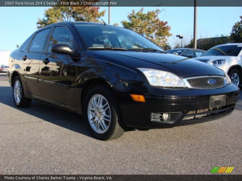 Pitch Black / Charcoal/Light Flint 2007 Ford Focus ZX4 S Sedan