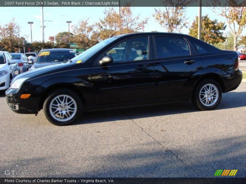 Pitch Black / Charcoal/Light Flint 2007 Ford Focus ZX4 S Sedan